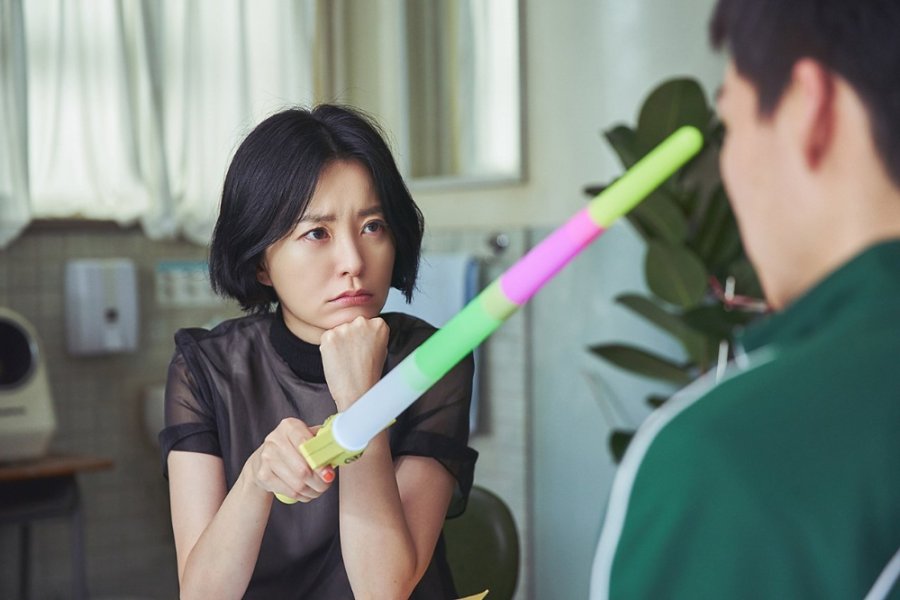 دانلود سریال The School Nurse Files