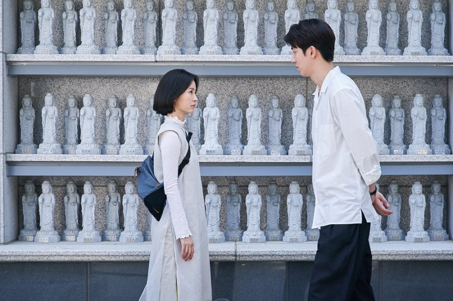 دانلود سریال The School Nurse Files