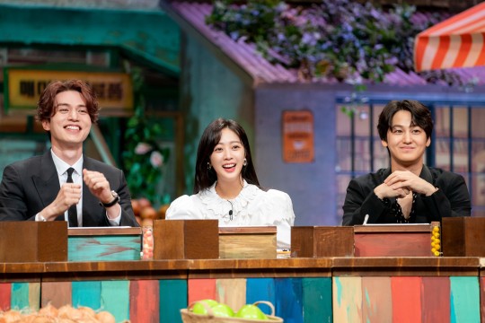 دانلود برنامه Amazing Saturday