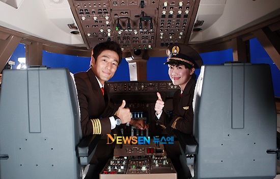 دانلود سریال Take Care of Us, Captain - دانلود سریال کاپیتان مراقب ما باش 1 دانلود سریال Take Care of Us, Captain